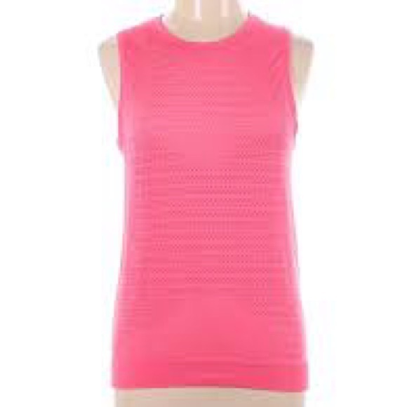 EUC - Lululemon Breeze By Muscle Tank II - Size 12 - Picture 2 of 8